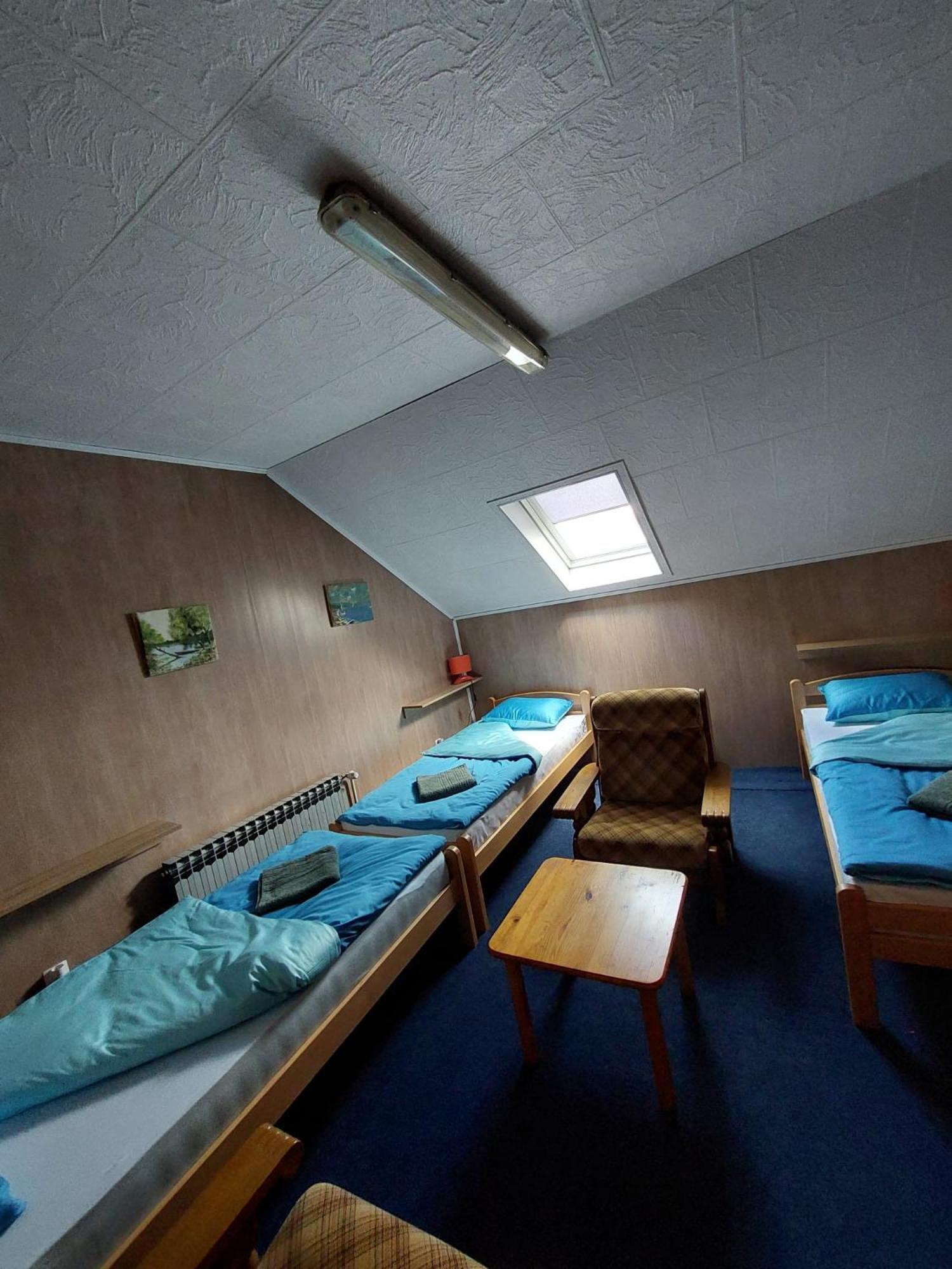 Hostel Suzzzy Novska Экстерьер фото